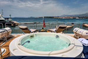 Superyacht Sunseeker 105 M/Y BABY UPPERDECK